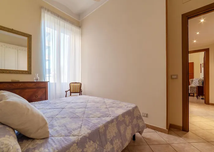 Guesthost - The Secret Garden Of Rome! X2 Apartment Rom