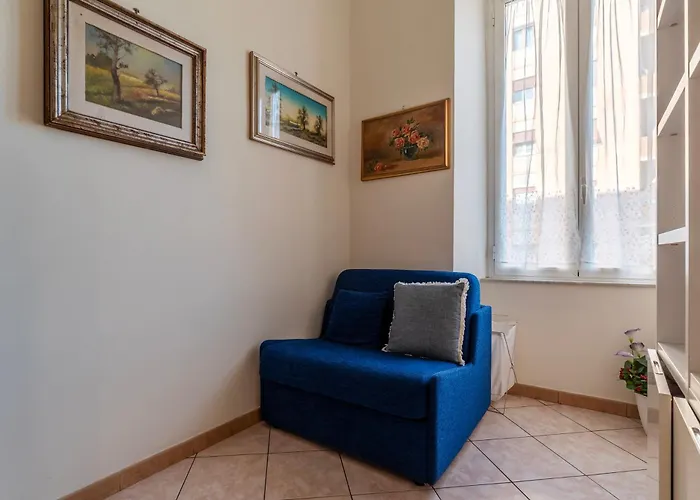 Guesthost - The Secret Garden Of Rome! X2 Apartment